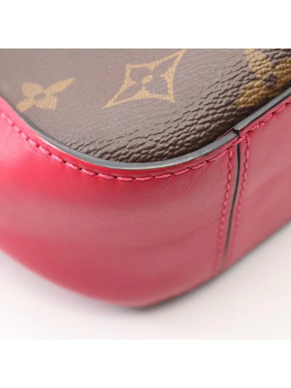 Louis Vuitton Shoulder Bag Saintonge Monogram Freesia Canvas Leather